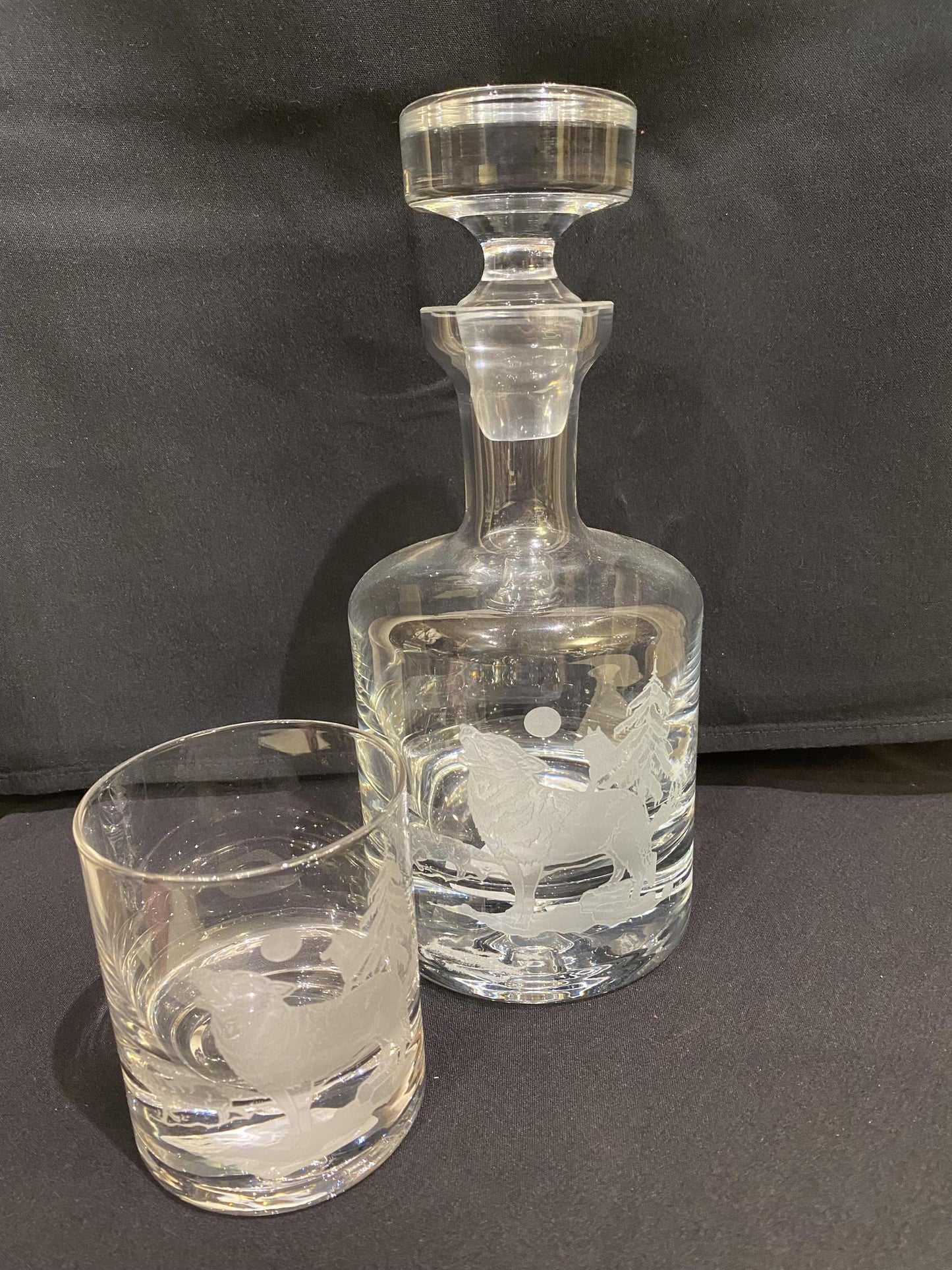 36 oz Crystal Decanter Wolf