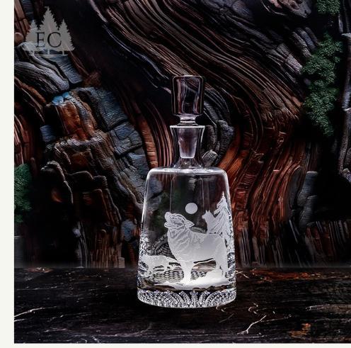 36 oz Crystal Decanter Wolf